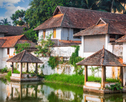 Azakiyakav Devi Temple Palluruthi Kochi